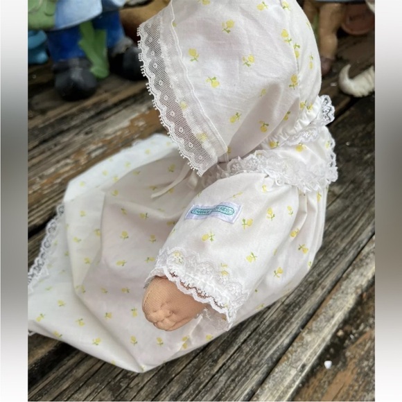 Cabbage Patch Kids Newborn Baby Doll Green Eyes Dimple Vintage 80s Bonnet 1984 - Picture 8 of 11